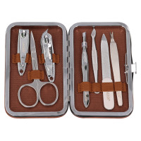 KOŽENÁ MANIKÚRA HARLEY HNĚDÁ