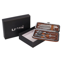 KOŽENÁ MANIKÚRA HARLEY HNĚDÁ