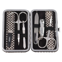 KOŽENÁ MANIKÚRA OLLIE ČERNOBÍLA