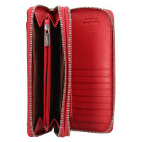 DÁMSKÁ KOŽENÁ PENĚŽENKA MARLENE ČERVENÁ