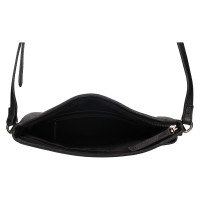 DÁMSKÁ KOŽENÁ KABELKA RINA ČERNÁ